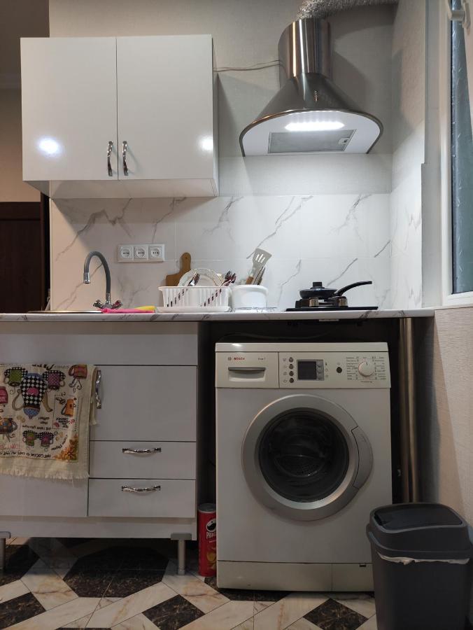 Hello 2 Apartment Tbilisi Ngoại thất bức ảnh